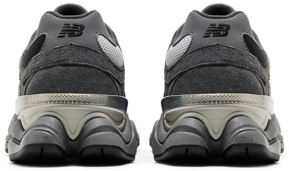 New Balance 9060 Black Grey - Tongue detail