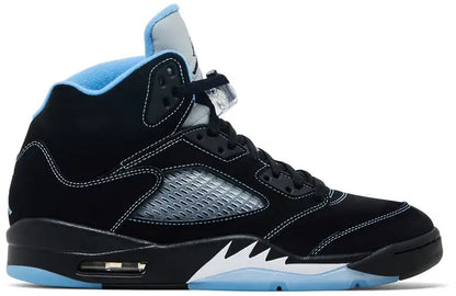 Air Jordan 5 Retro UNC - Side view