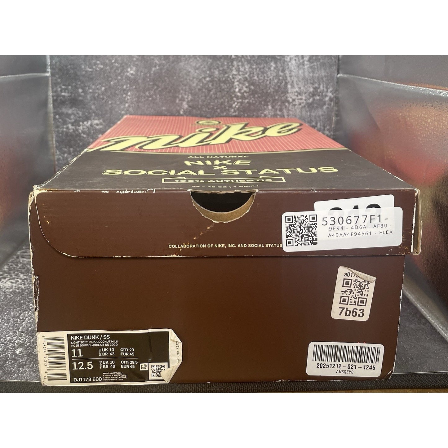 Size 11 - Social Status x Nike Dunk Mid Strawberry Milk NEW $110!