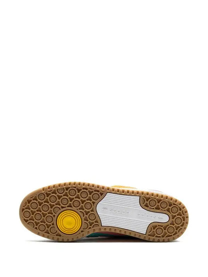 adidas  forum low cl the simpsons living room sneakers