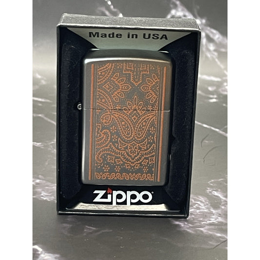 NOS NEW ORANGE PAISLEY BANDANA DESIGN PATTERN Zippo Lighter~2018~Unfired