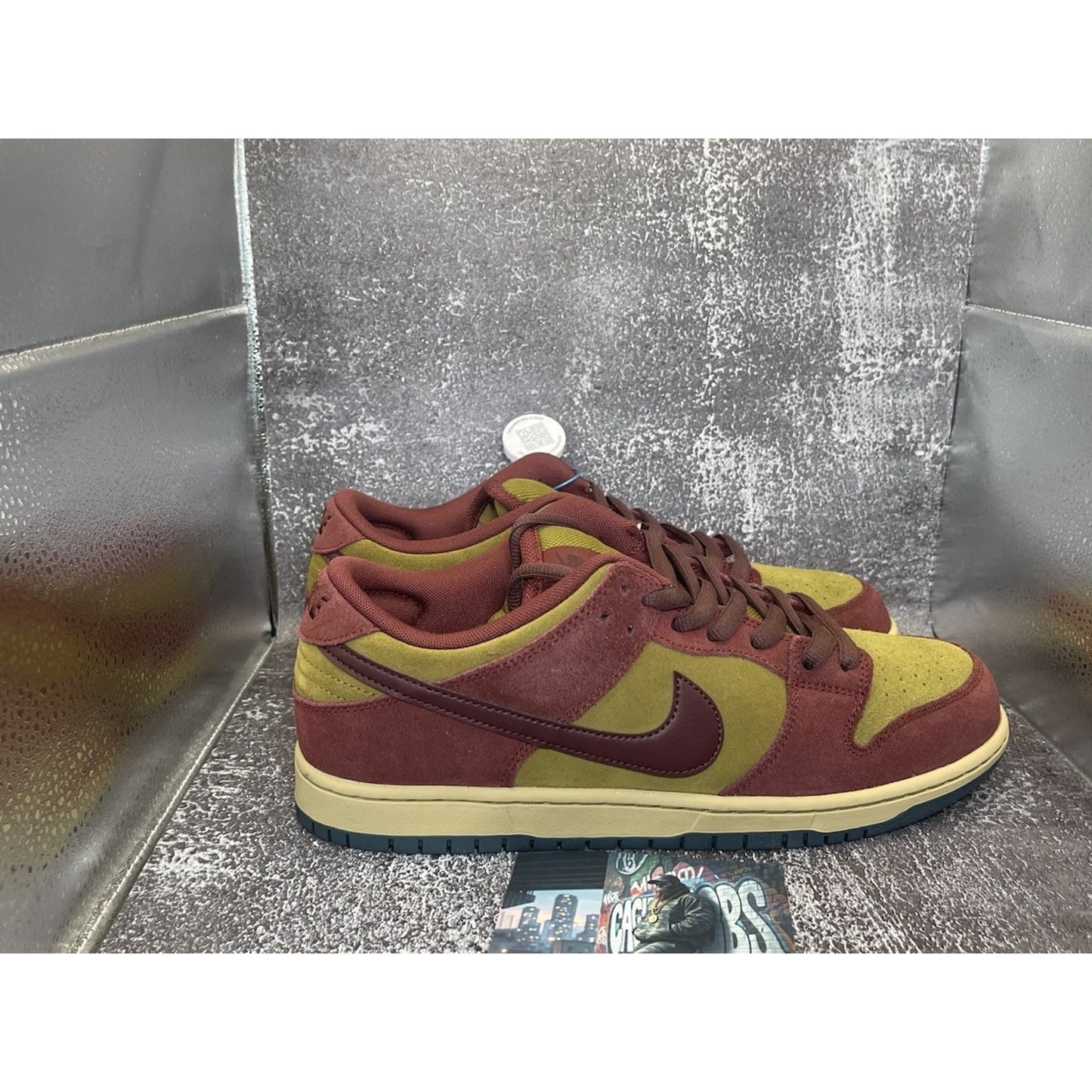 Nike SB Dunk Low Pro Dark Team Red Olive Men's Size11.5 -BRAND NEW$85