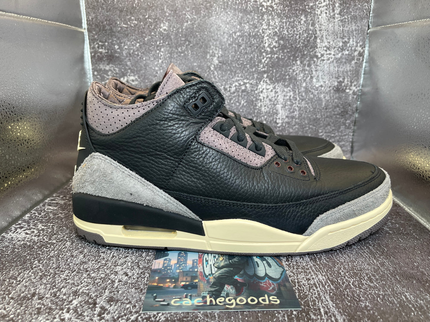 Air Jordan 3 Retro A Ma Maniére Violet Ore FZ4811-001 - Size 11.5W (No Box)