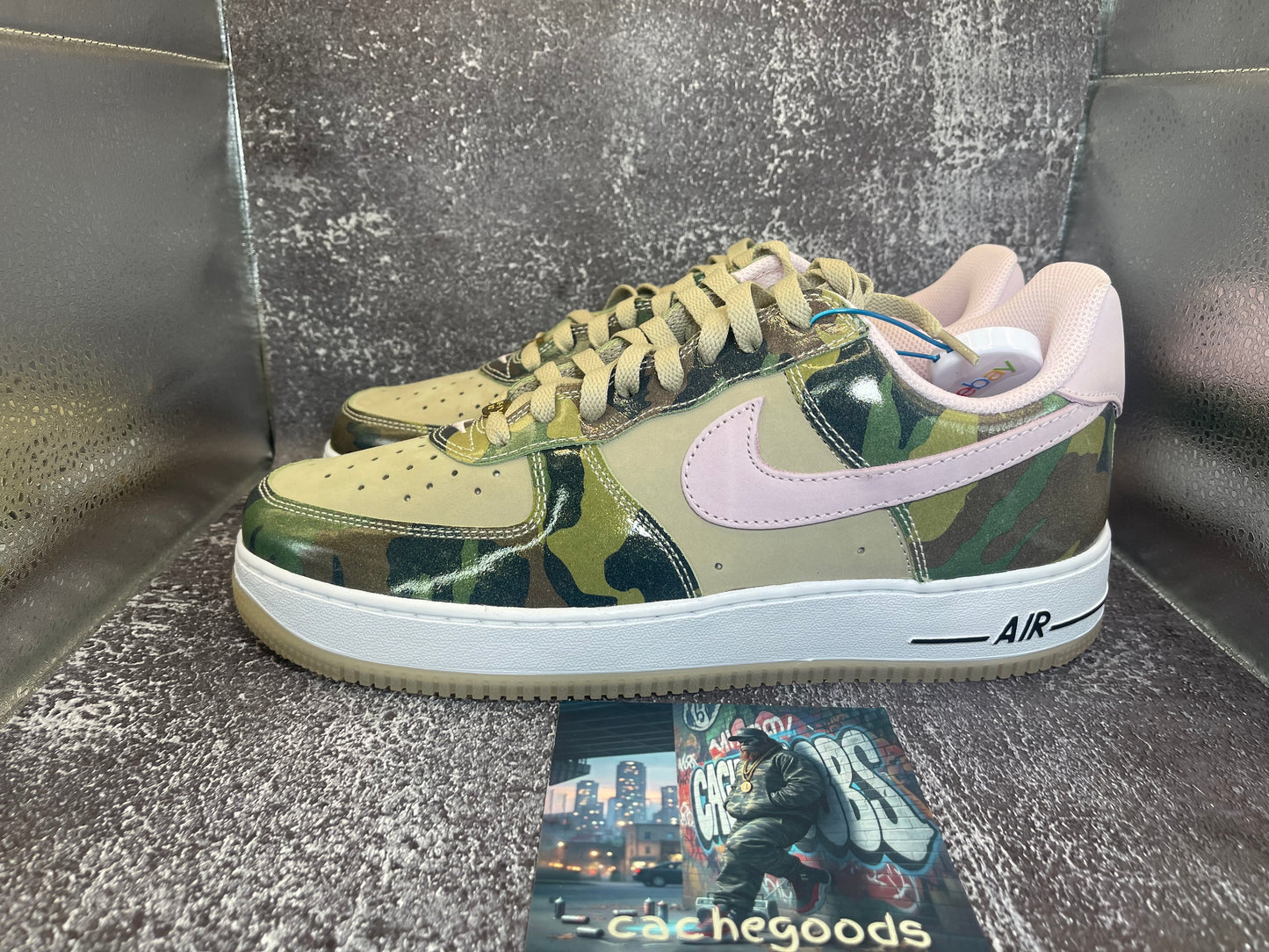 Nike Air Force 1 Low Camo Pink Swoosh CW7584-001 - Size 11M (New)