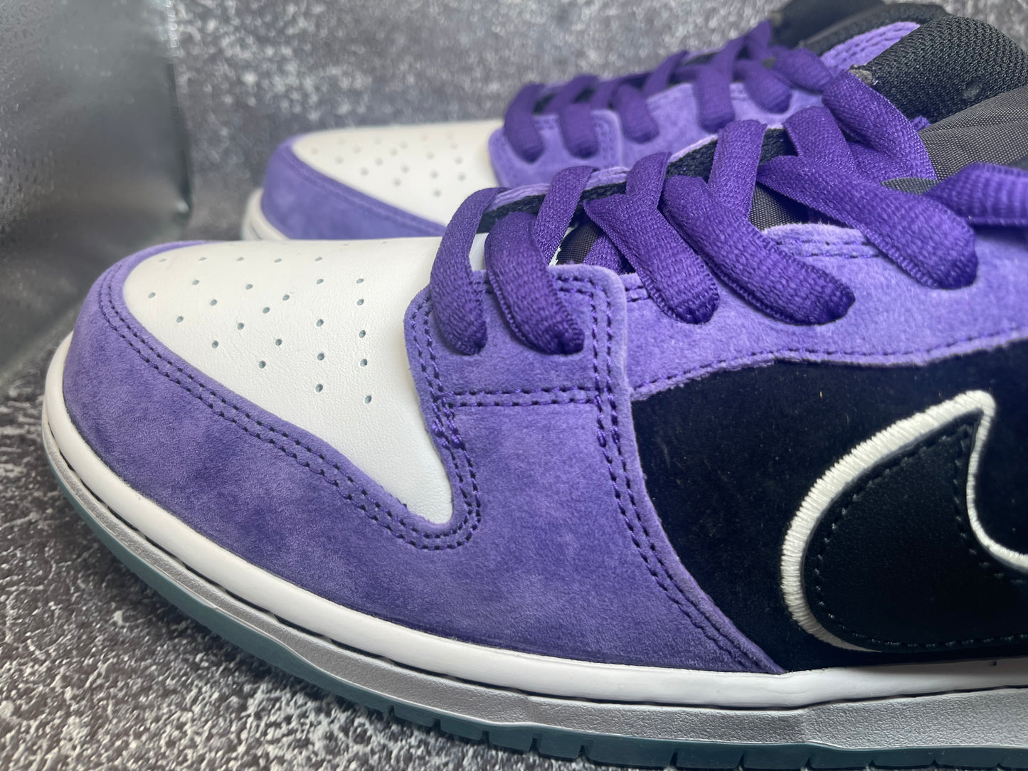 Hayley Wilson x Nike SB Dunk Low Pro Black / Purple HJ0513-500 - Size 11.5M