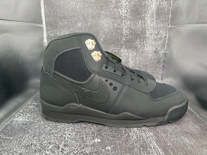 Nike Baltoro SP 'Black/Metallic Gold' Men's Winter Boot