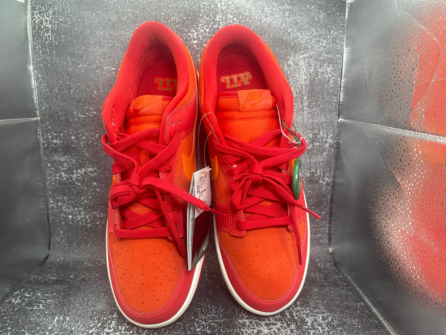 Nike Dunk Low 'ATL' Men's Sneakers - University Red/Bright Crimson