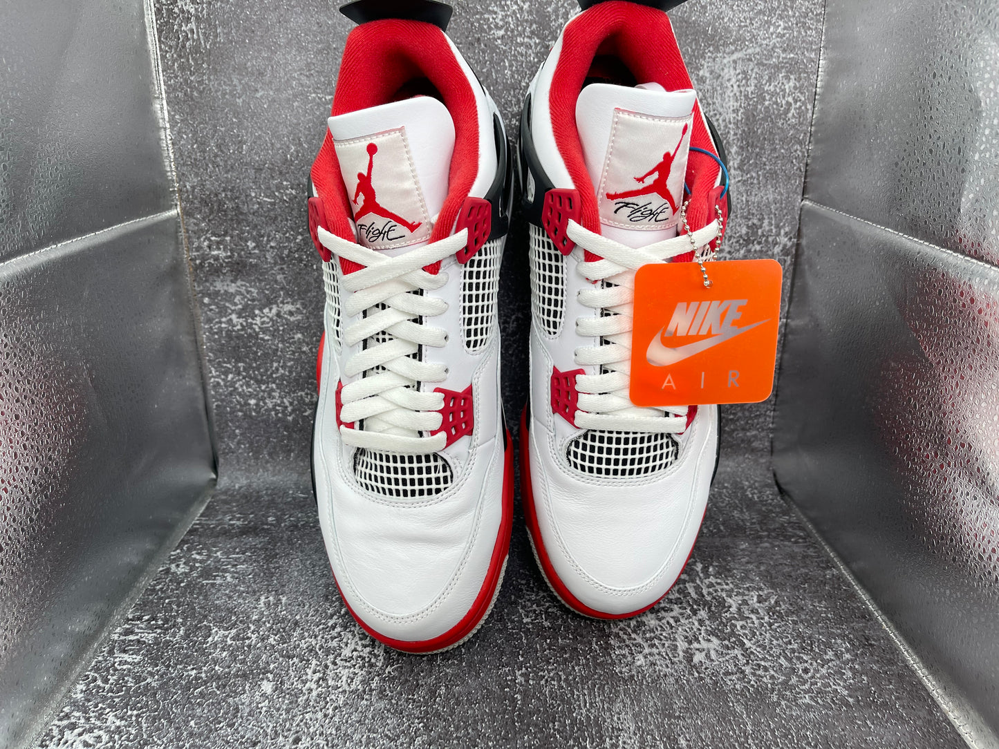 Air Jordan 4 Retro 'Fire Red' (2020)