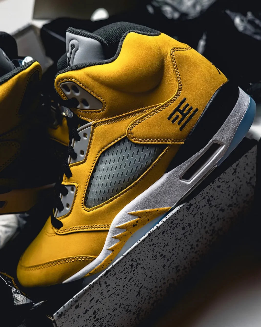 Air Jordan 5 “Tokyo”