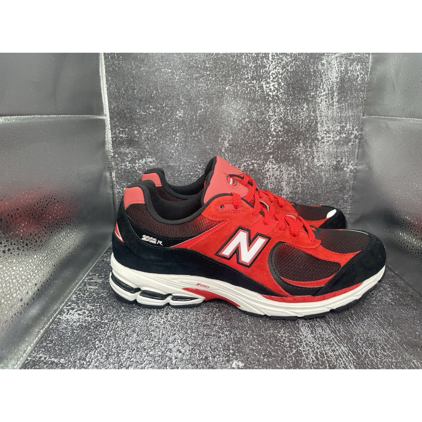 Mens New Balance True Red White Black Retro 2002R Suede Run U2002RZA New Sz 11.5