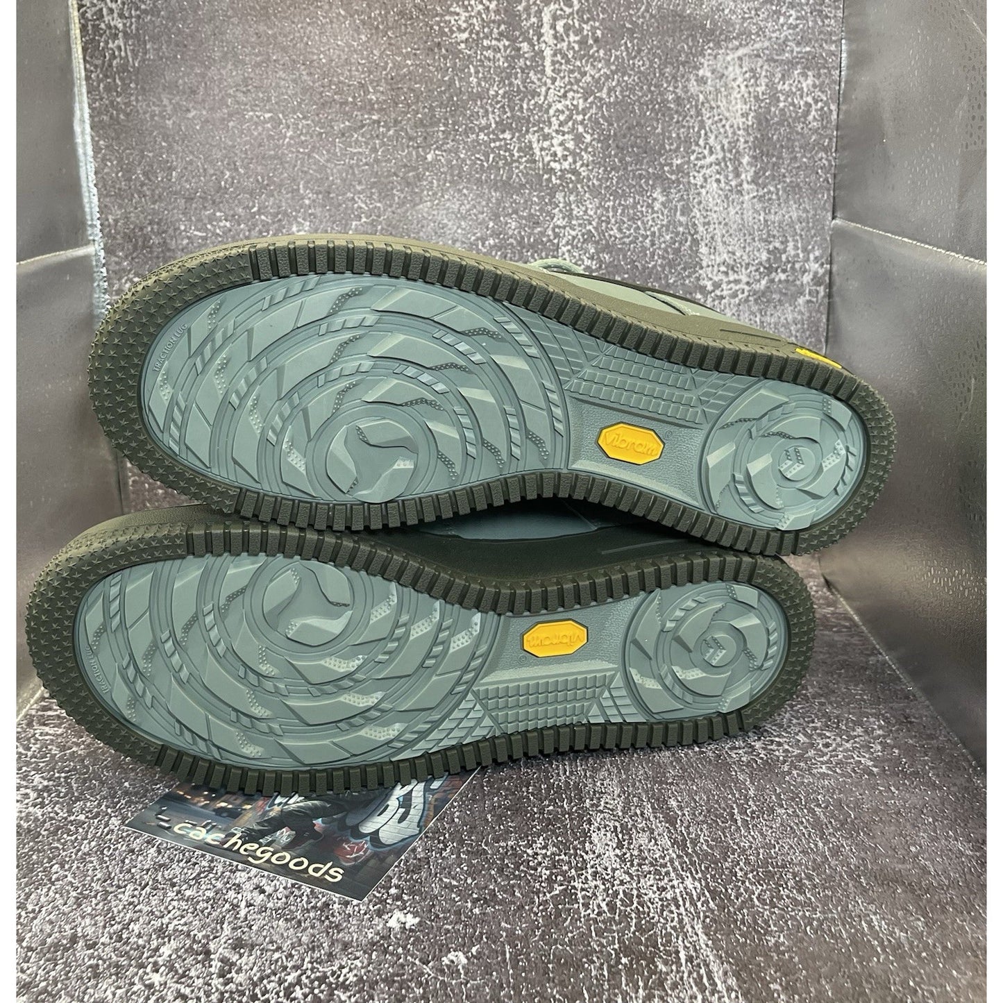 Size 11.5 - Nike Air Force 1 GORE-TEX Clay Green/Speed Yellow/Hot Deal
