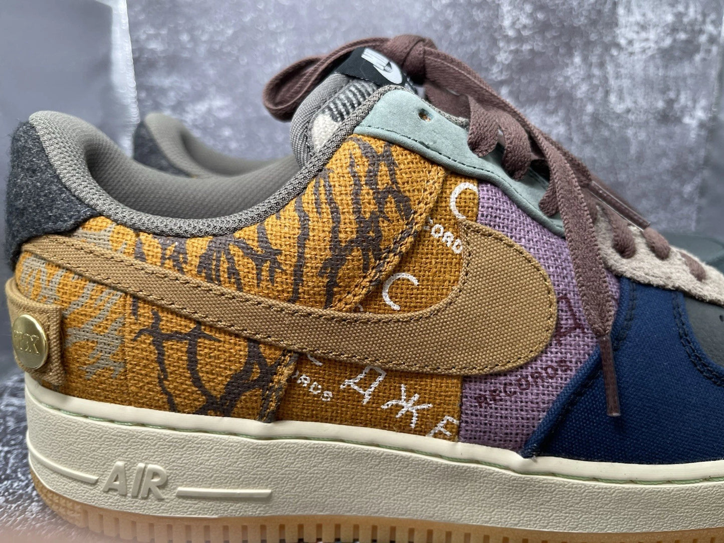 Nike Air Force 1 Low x Travis Scott Cactus Jack